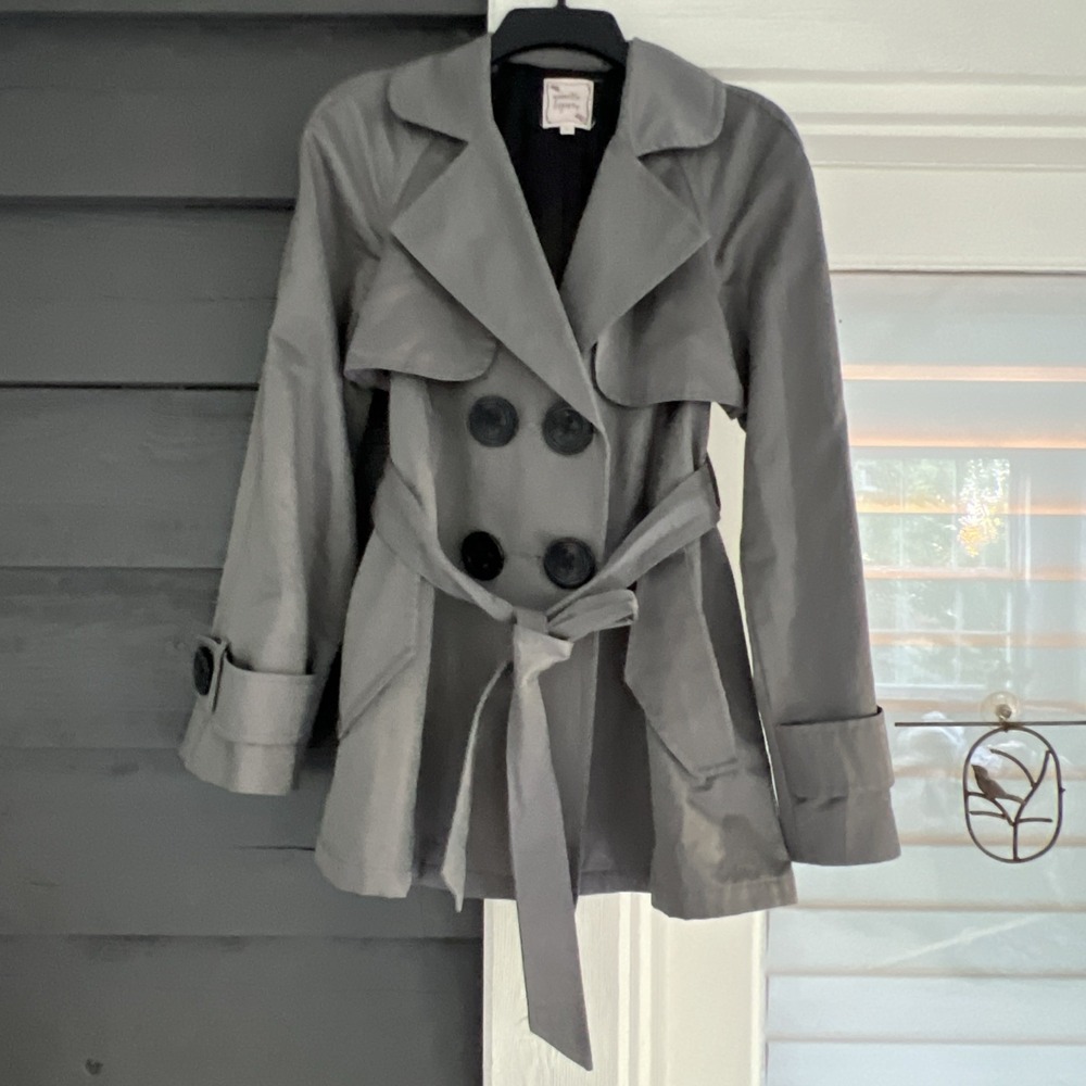 Nanette Lepore Gray Short Trench Coat Double Breasted Belted Jacket Size 2 EUC